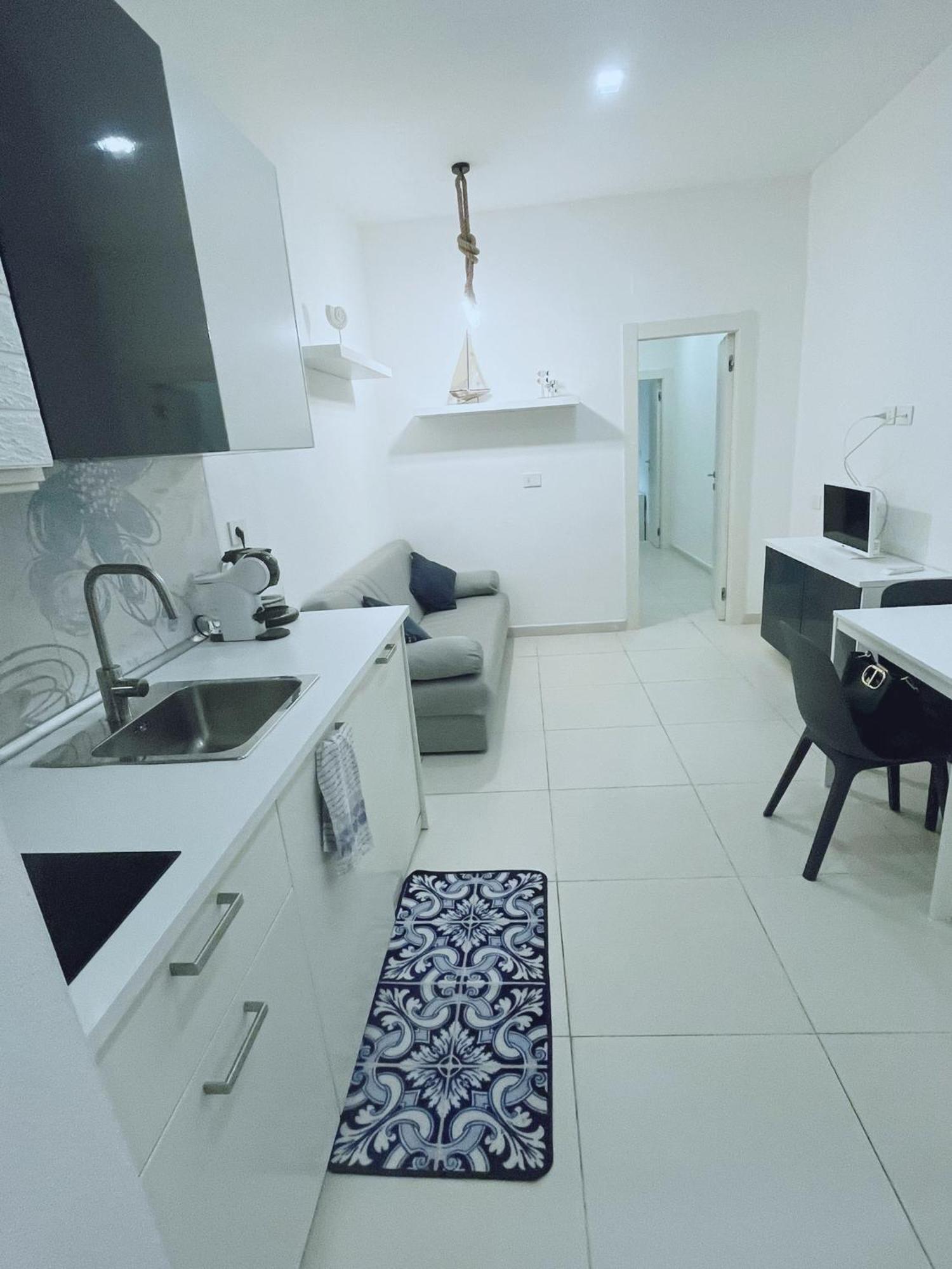 Lu House Appartamento Bastione 칼리아리 외부 사진